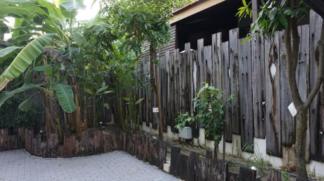 Kinta Bali Villa Ipoh Esterno foto